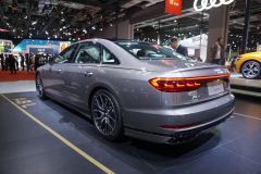 Audi-A8L-55-TFSI-quttro-_2019IV-