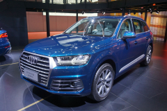 Audi-Q7-55-TFSI-quttro-_2019IV