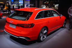 Audi-RS4-Avant-_2019IV-