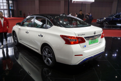1_Dongfeng-Nissan-Sylphy-Zero-Emission-_2019IV-