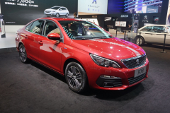 Dongfeng-Peugeot-308-_2019IV