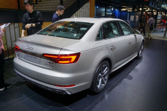 1_FAW-Audi-A4L-40-TFSI-_2019IV-