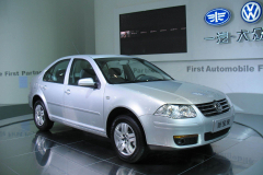 FAW-Volkswagen-Bora-_2006XI