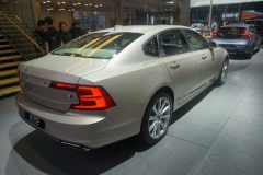 Geely-Volvo-S-90-Excellence-_2019IV-