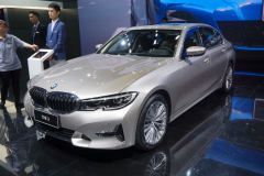 Huachen-BMW-3-Li-Sedan-NEW-_2019IV_