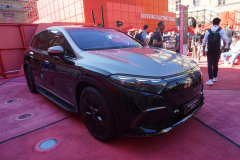 Mercedes-Maybach-EQS-680-SUV-_2023IX