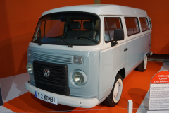 Volkswagen-Kombi-T2-Last-Edition-_2013XII20_BR