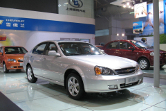 Shanghai-Chevrolet-Epica-SGM-7201-_2006XI